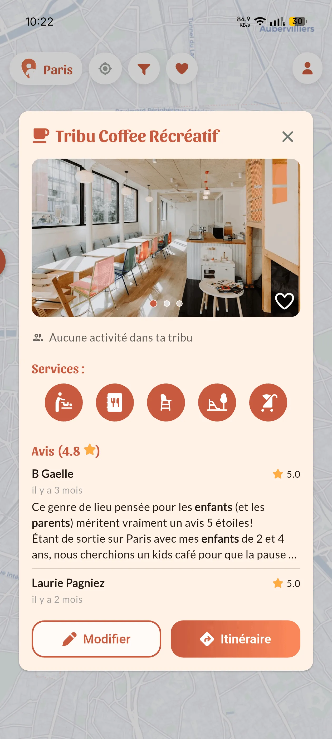 Détail du lieu avec services et avis